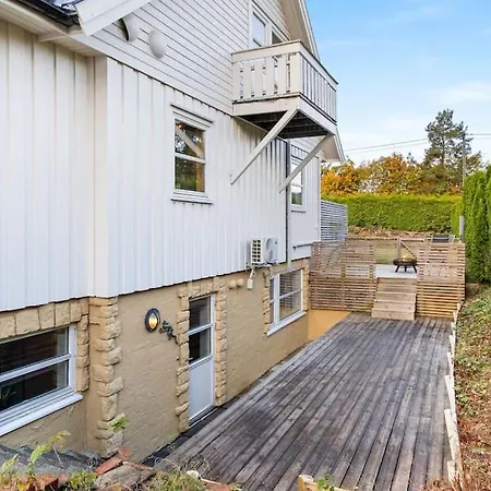 Pa Vear Med 2 Soverom Apartment Tonsberg