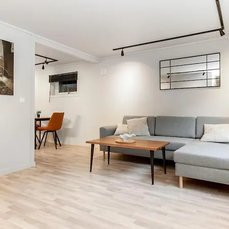 På Vear Med 2 Soverom * Tønsberg